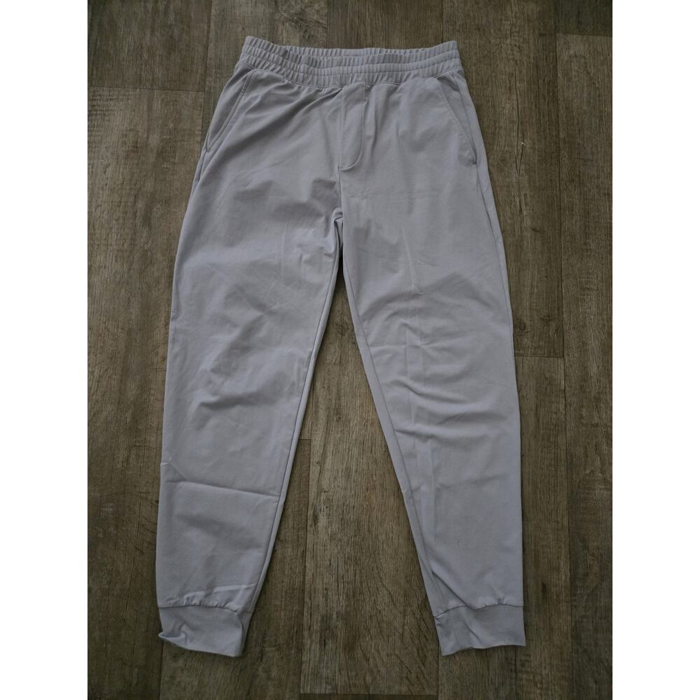 UNIQLO Gray Joggers Size Med Cool Touch Pants Ultra Stretch Zip Pocket